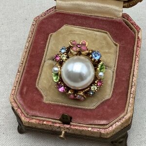 Vintage ART Signed  Pearl and Gemstone Enamel Floral Ring